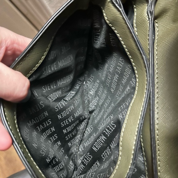 steve madden crossbody handbag - Picture 7 of 8